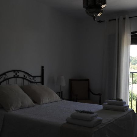 Castillo27 Casa Rural Касала де ла Сиера Екстериор снимка